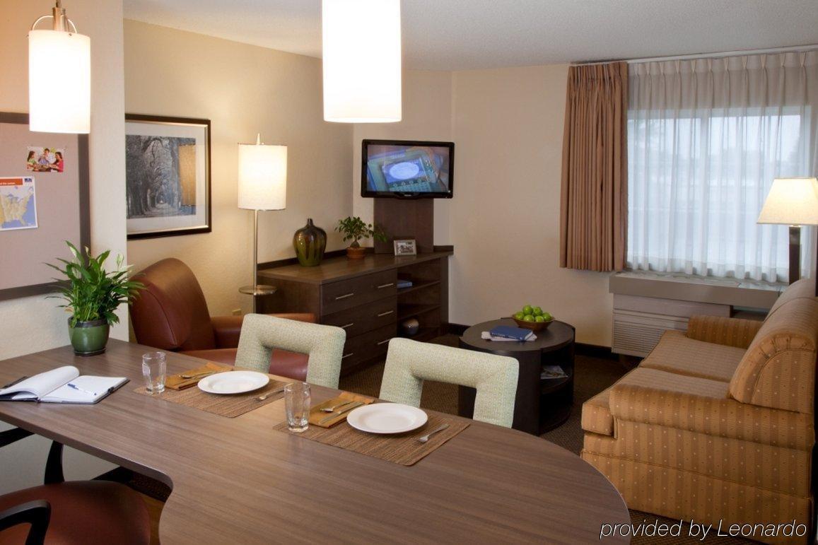 Sonesta Simply Suites Phoenix Glendale الغرفة الصورة